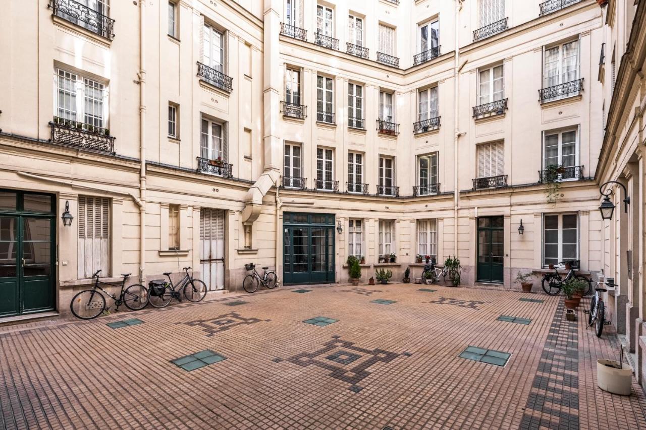 Tourville - Tres Beau Studio - Bail Mobilite Paris Exterior photo